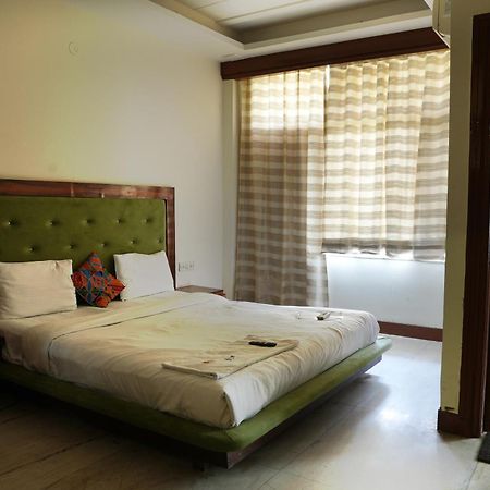 Hotel Elite Sector 45 I Gurgaon Central I Couple Friendly Εξωτερικό φωτογραφία