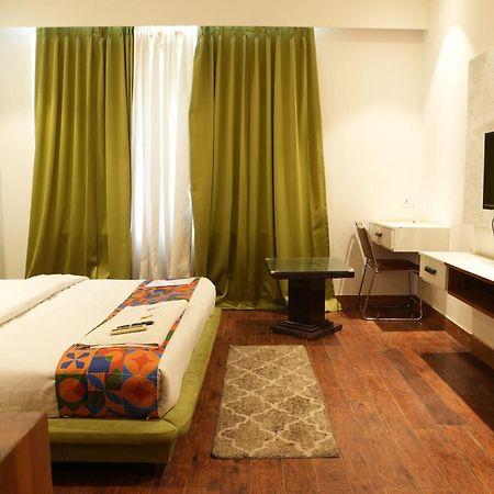 Hotel Elite Sector 45 I Gurgaon Central I Couple Friendly Εξωτερικό φωτογραφία