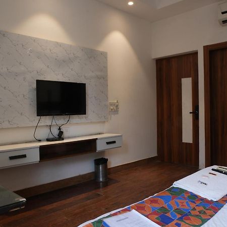 Hotel Elite Sector 45 I Gurgaon Central I Couple Friendly Εξωτερικό φωτογραφία