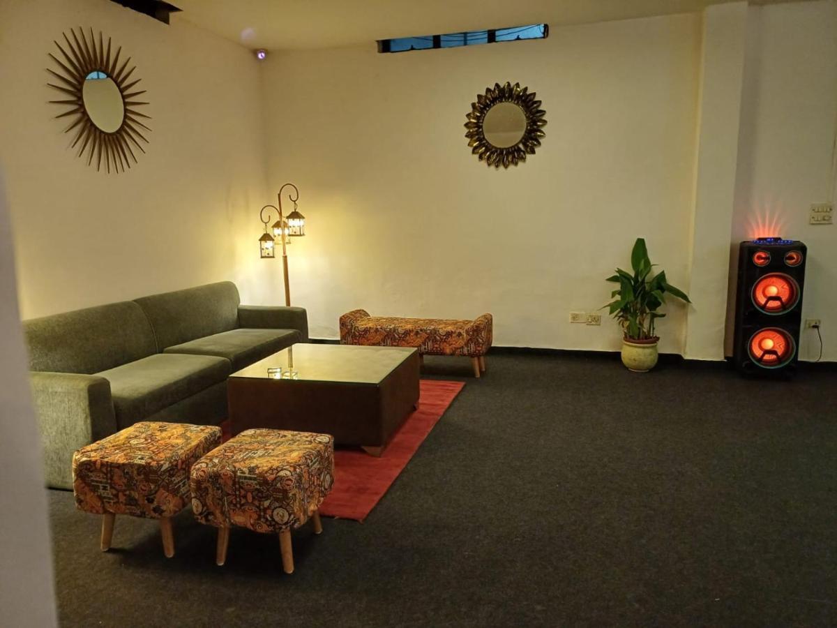 Hotel Elite Sector 45 I Gurgaon Central I Couple Friendly Εξωτερικό φωτογραφία