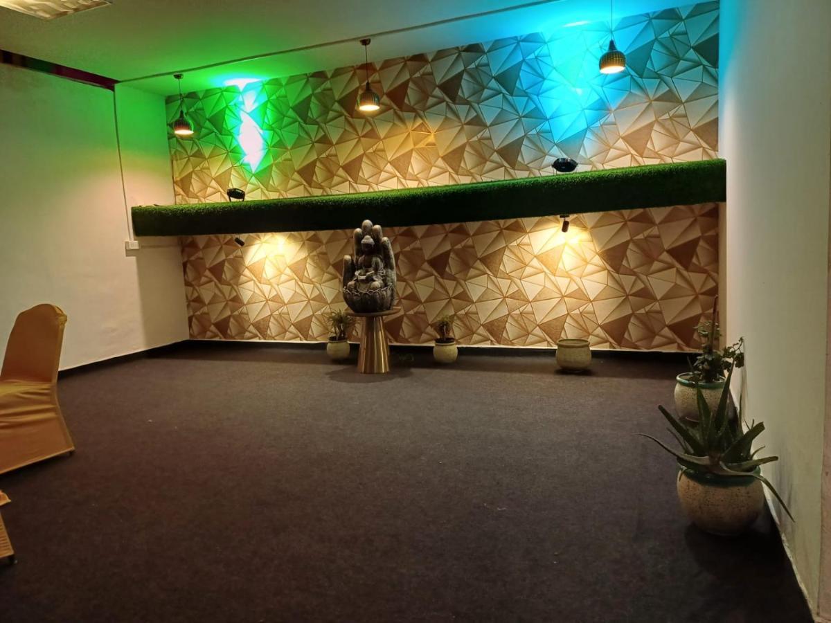 Hotel Elite Sector 45 I Gurgaon Central I Couple Friendly Εξωτερικό φωτογραφία