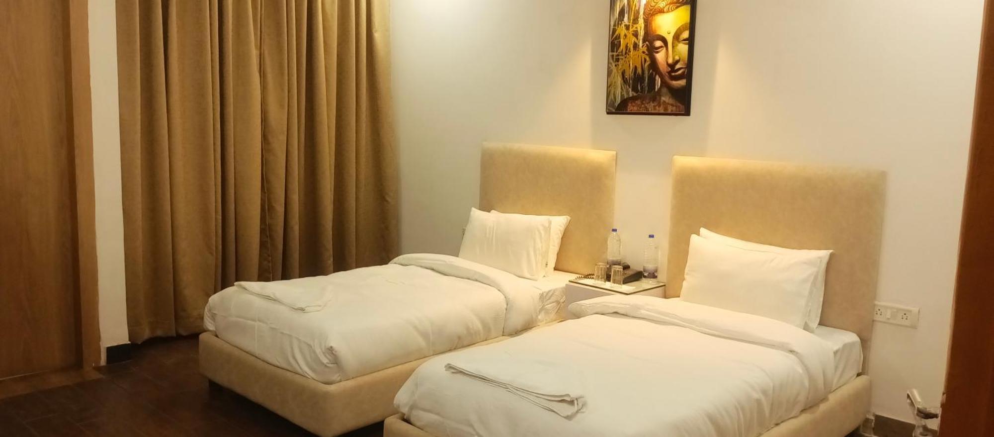 Hotel Elite Sector 45 I Gurgaon Central I Couple Friendly Εξωτερικό φωτογραφία
