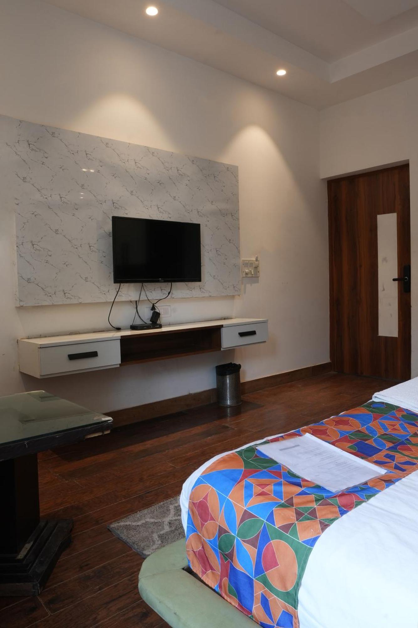 Hotel Elite Sector 45 I Gurgaon Central I Couple Friendly Εξωτερικό φωτογραφία