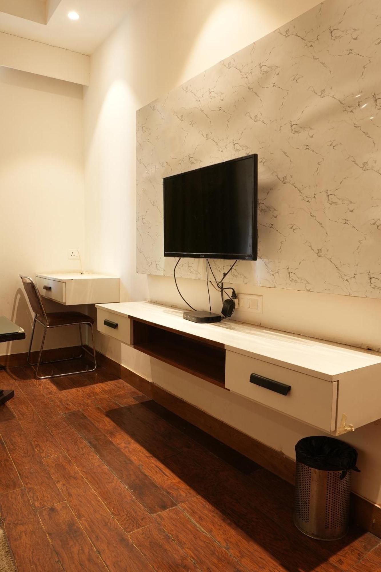 Hotel Elite Sector 45 I Gurgaon Central I Couple Friendly Εξωτερικό φωτογραφία