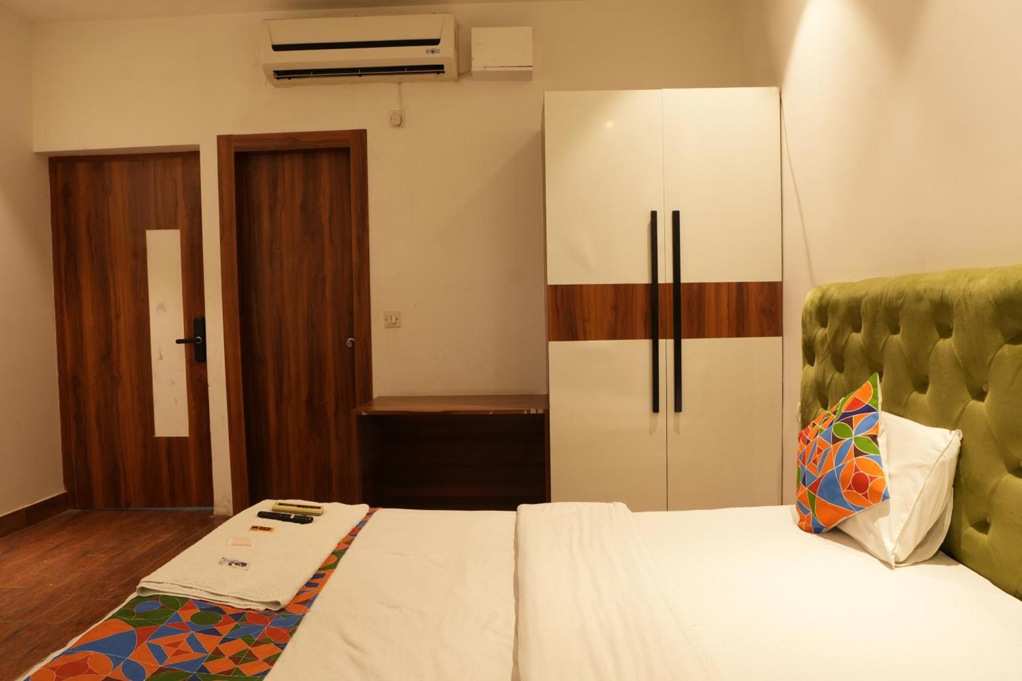 Hotel Elite Sector 45 I Gurgaon Central I Couple Friendly Εξωτερικό φωτογραφία